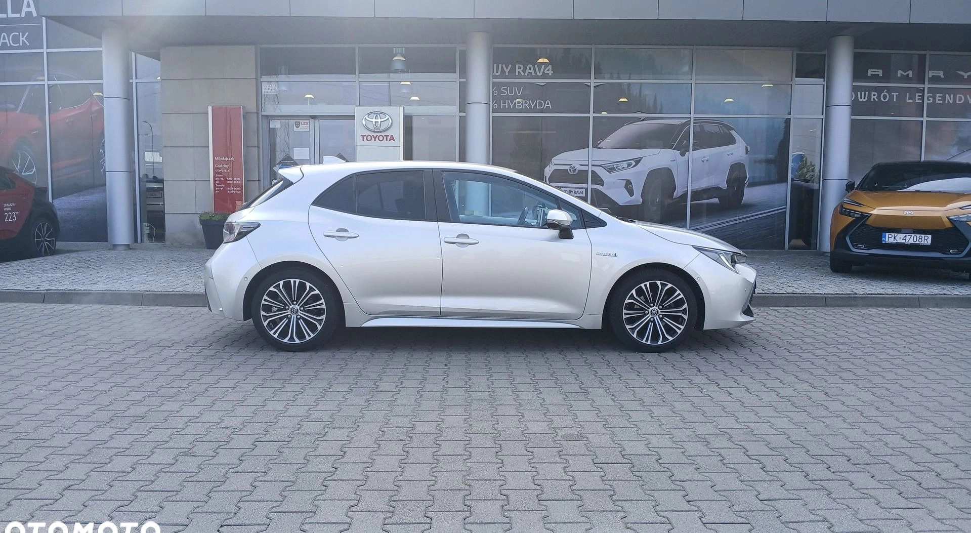 Toyota Corolla cena 84900 przebieg: 89922, rok produkcji 2019 z Kalisz małe 596